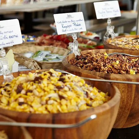 Hotel Demas München-unterhaching 3*