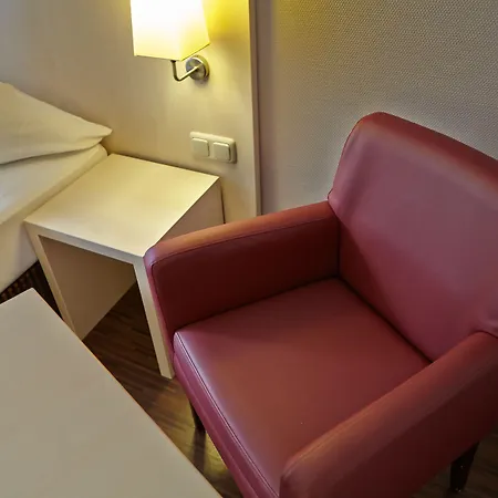 Demas Muenchen-unterhaching Unterhaching