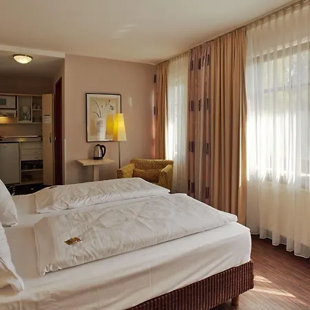 Demas Muenchen-unterhaching Hotel