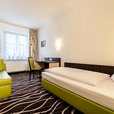Hotel Demas Muenchen-unterhaching